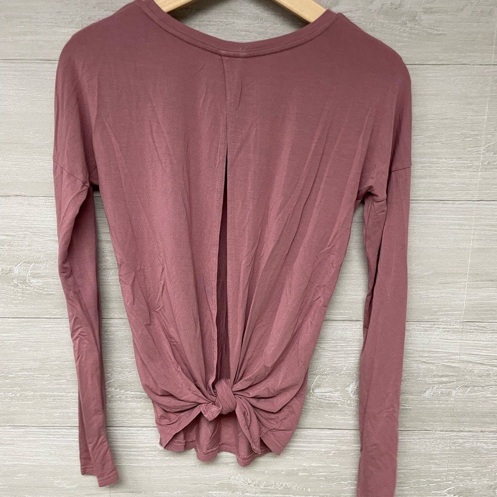 * | Balance Athletica | top. Size S.